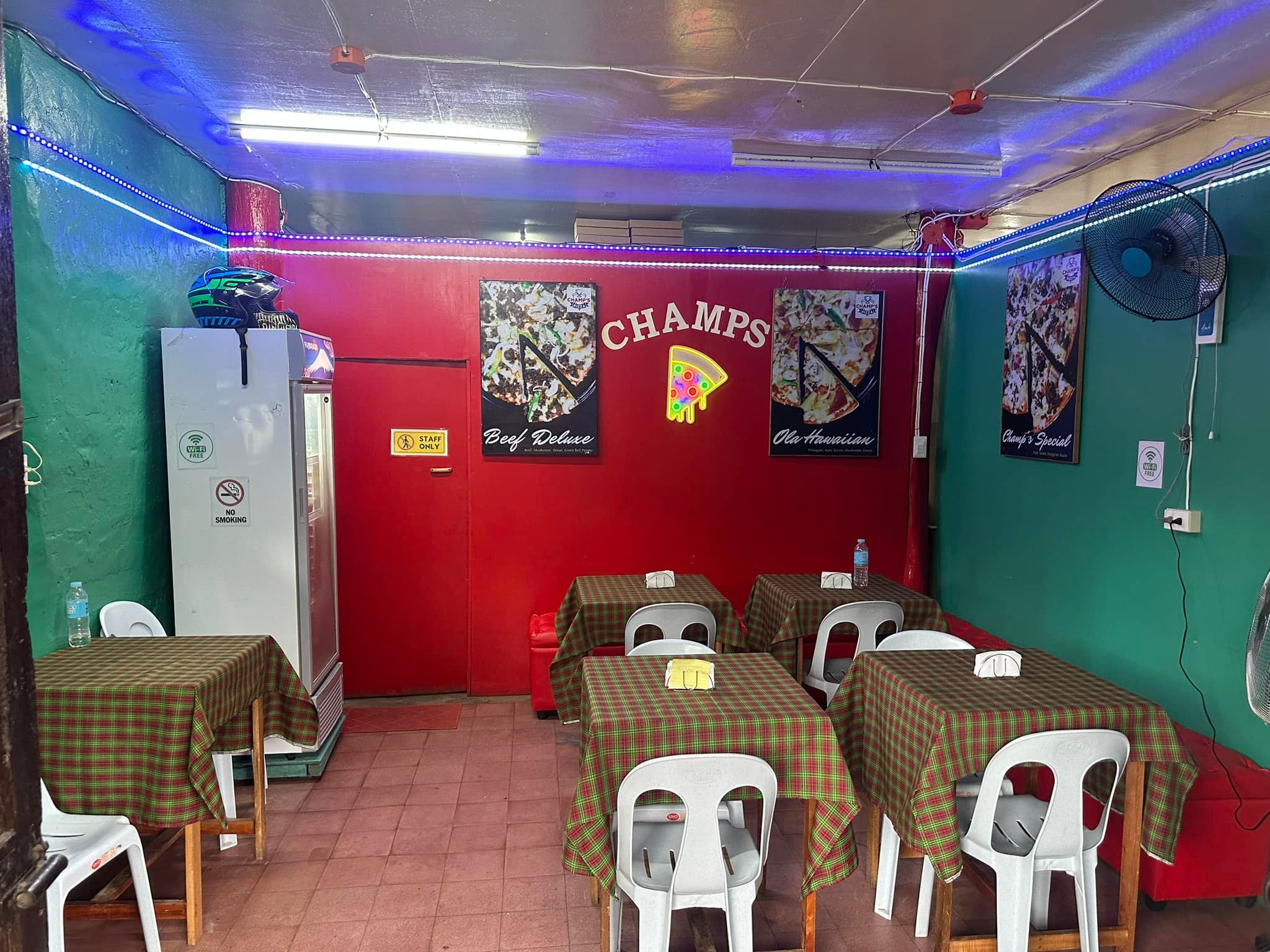 CHAMPS PIZZA